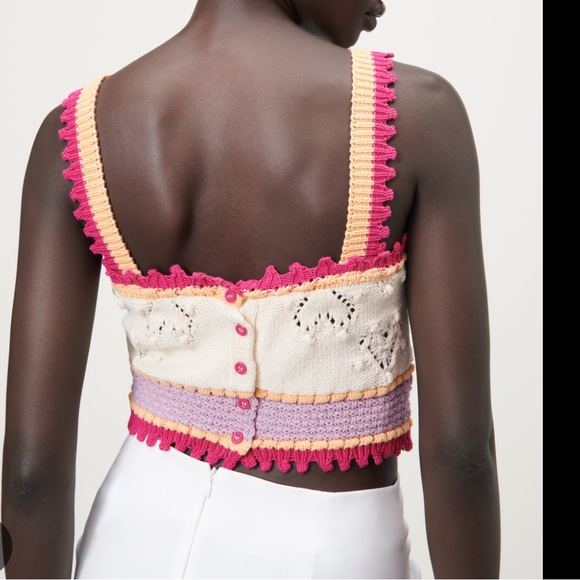 Zara Tops - zara hearts knit top M bloggers fav